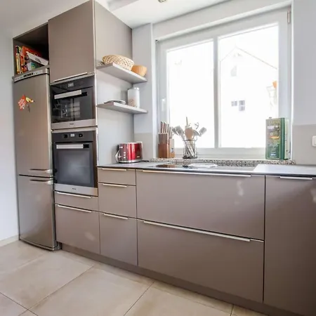 Hirsch In Pink - Wohnen Zuhause * توركهيم