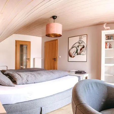 شقة Hirsch In Pink - Wohnen Zuhause *