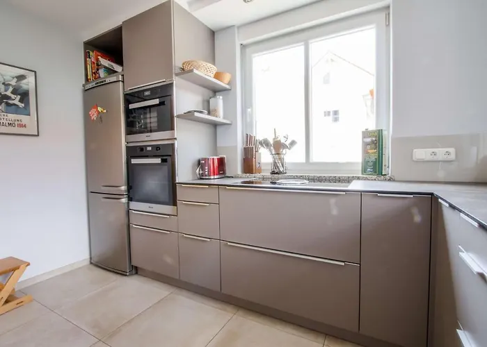 Hirsch In Pink - Wohnen Zuhause * Turkheim